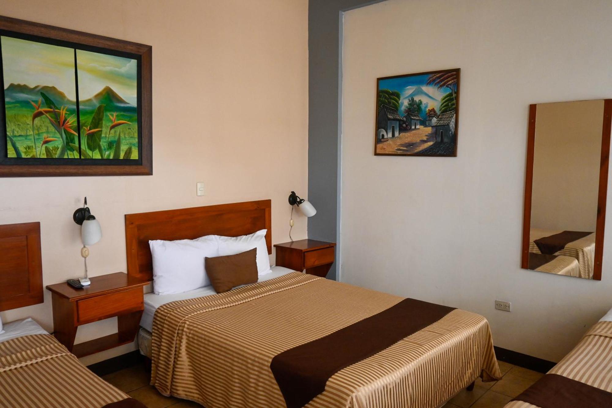 Hotel Las Colinas La Fortuna المظهر الخارجي الصورة